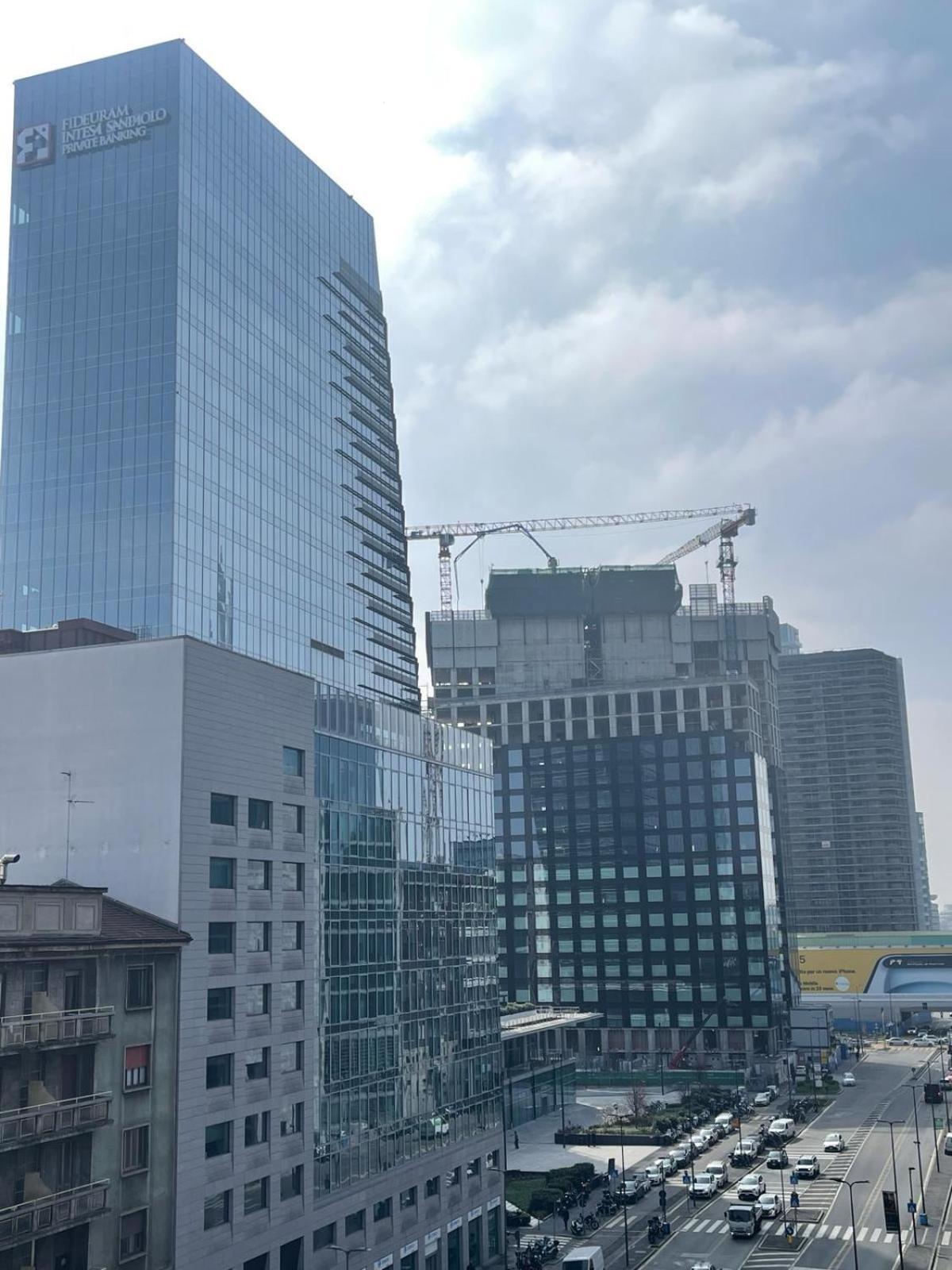 Tina41 Near Central Station,Isola,Corso Como,Piazza Gae Aulenti Mediolan Zewnętrze zdjęcie